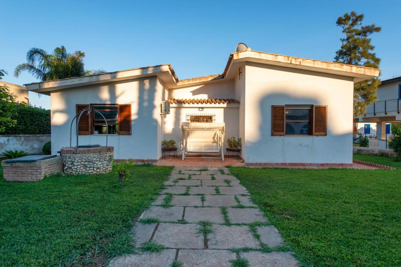 Villa Mary Fontane Bianche Exterior foto